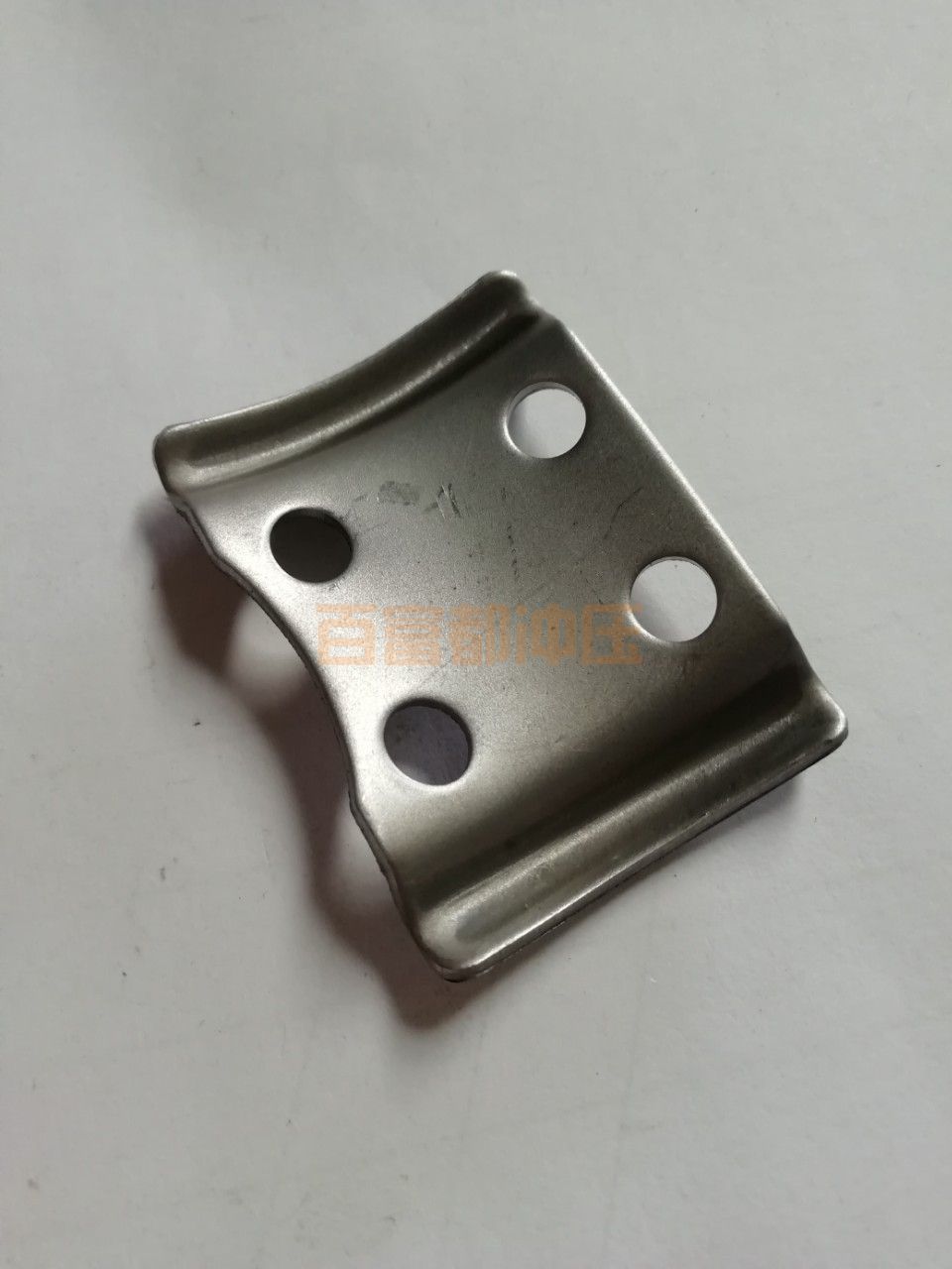 金屬沖壓件加工廠在設(shè)計中應(yīng)注意哪些方面?