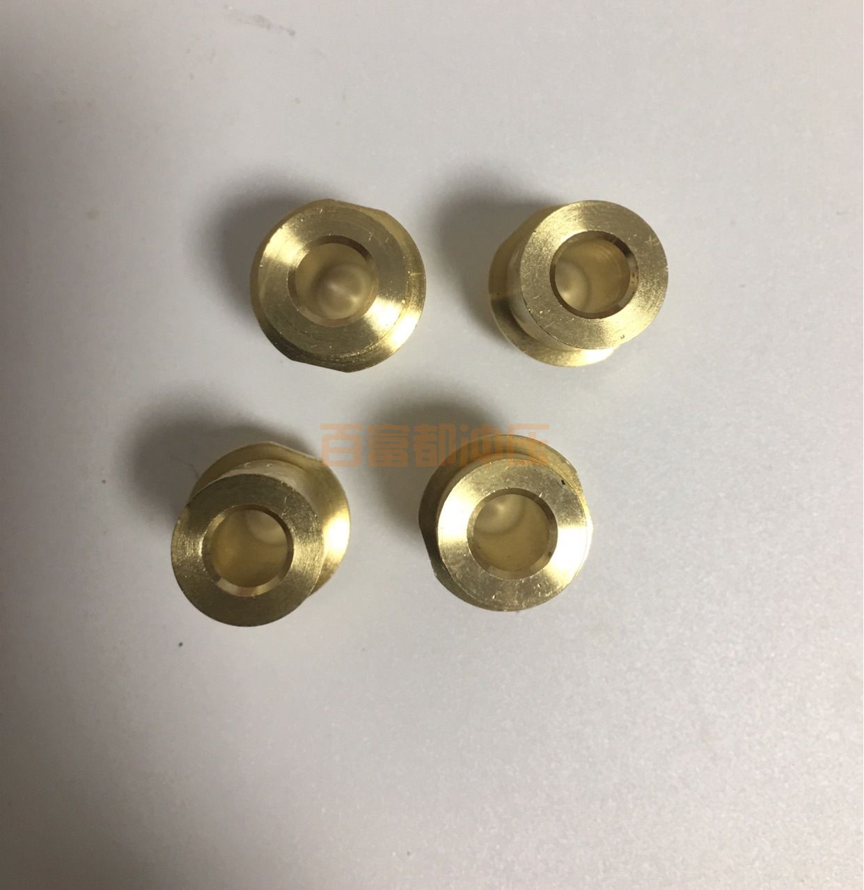 精密五金配件廠家的家具五金配件有哪些分類?