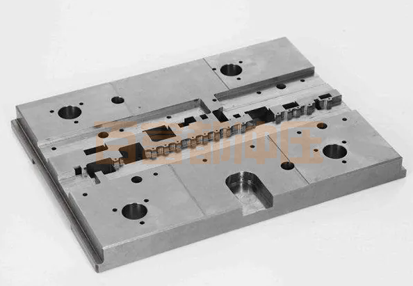 沖壓機(jī)模具多少錢(qián)價(jià)格決定因素