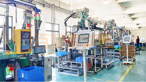 精密注塑  塑模工程師怎么工作的？