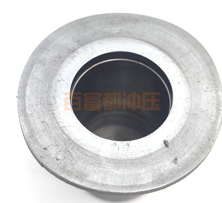 專業(yè)解決帶凸緣的法蘭拉深件r角的問(wèn)題(圖2) 托馬斯電磁閥外殼毛胚.jpg